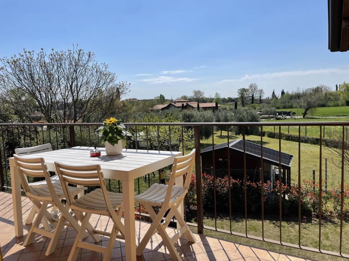 Il Fienile Di Manerba Lägenhet Manerba del Garda Exteriör bild