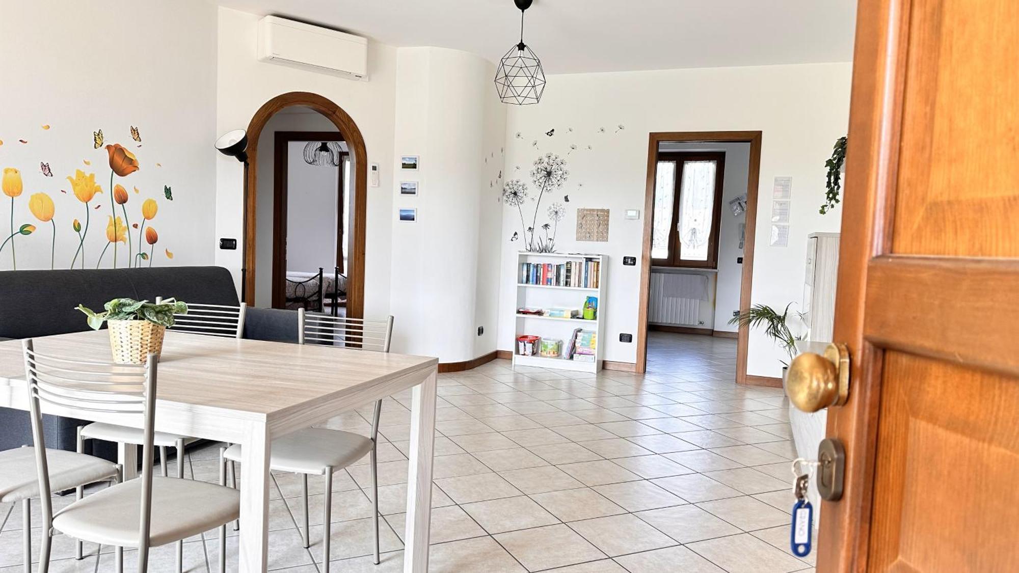 Il Fienile Di Manerba Lägenhet Manerba del Garda Exteriör bild
