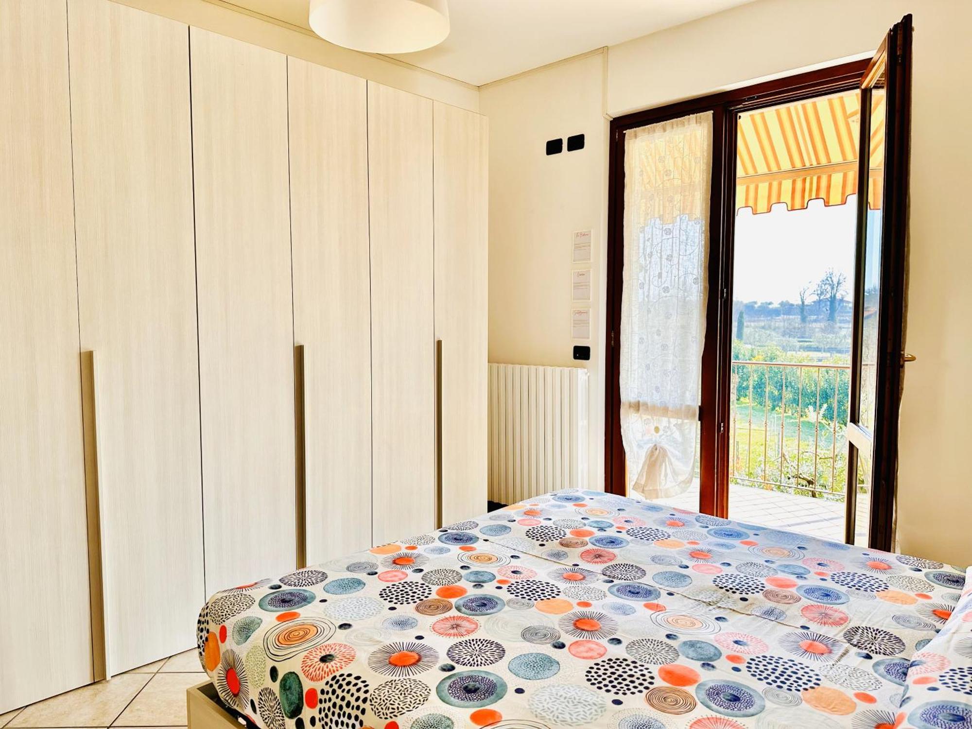 Il Fienile Di Manerba Lägenhet Manerba del Garda Exteriör bild