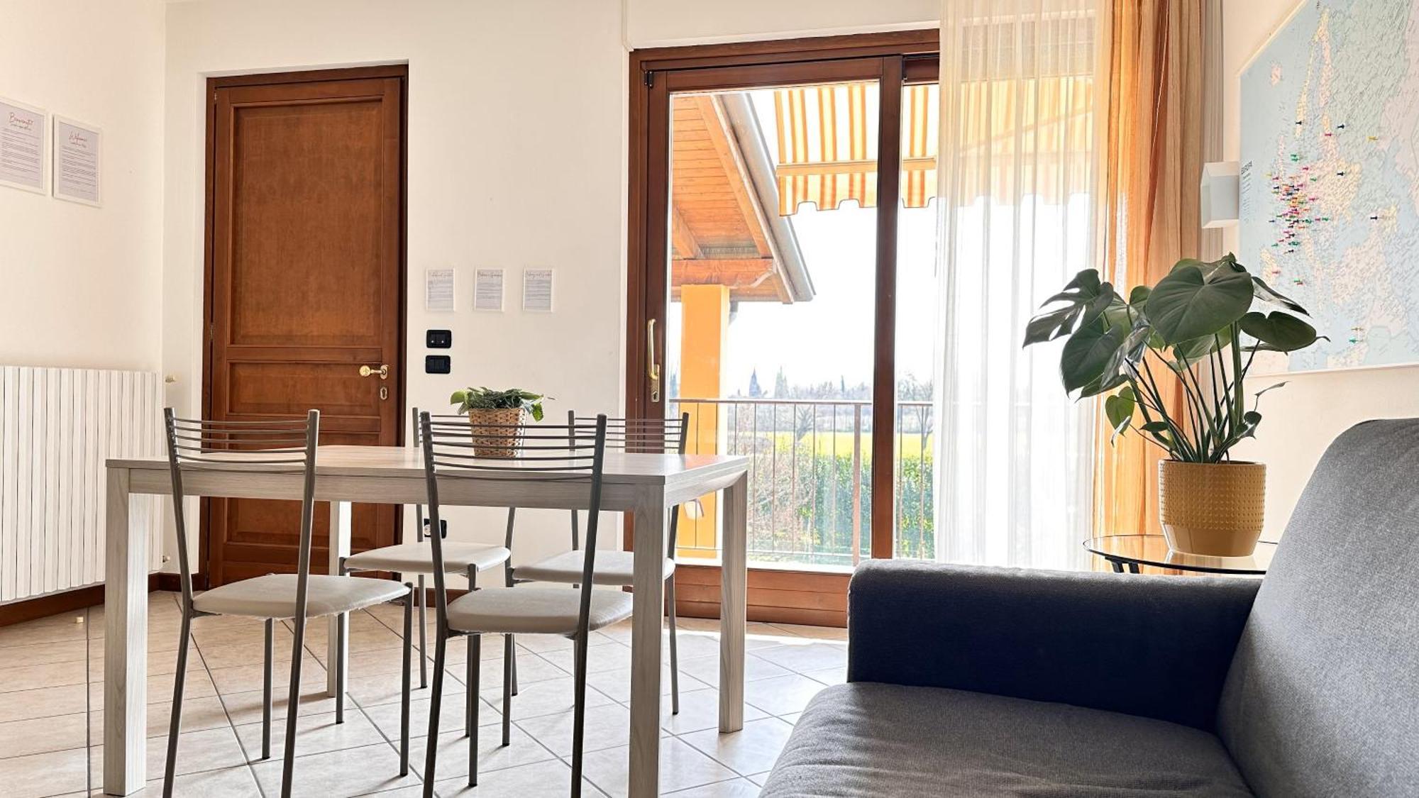 Il Fienile Di Manerba Lägenhet Manerba del Garda Exteriör bild